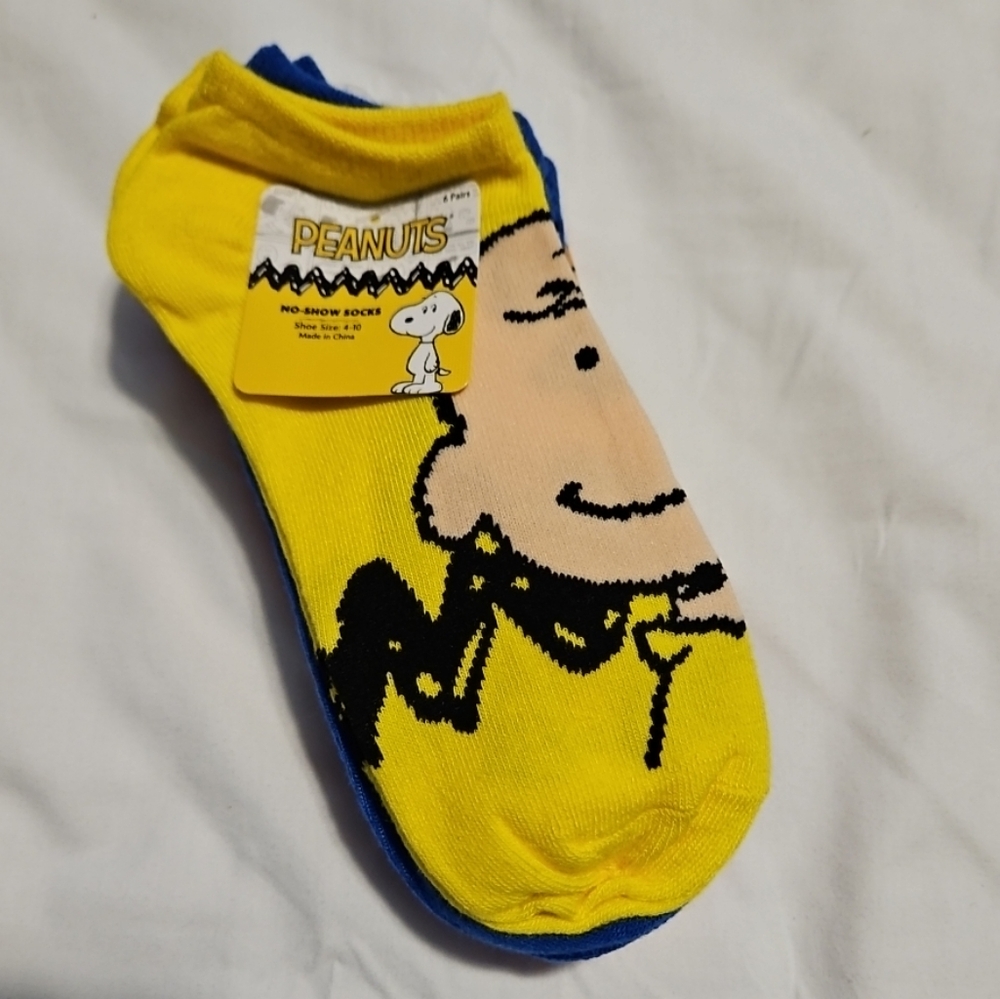 Peanuts Yellow and Blue Casual Socks